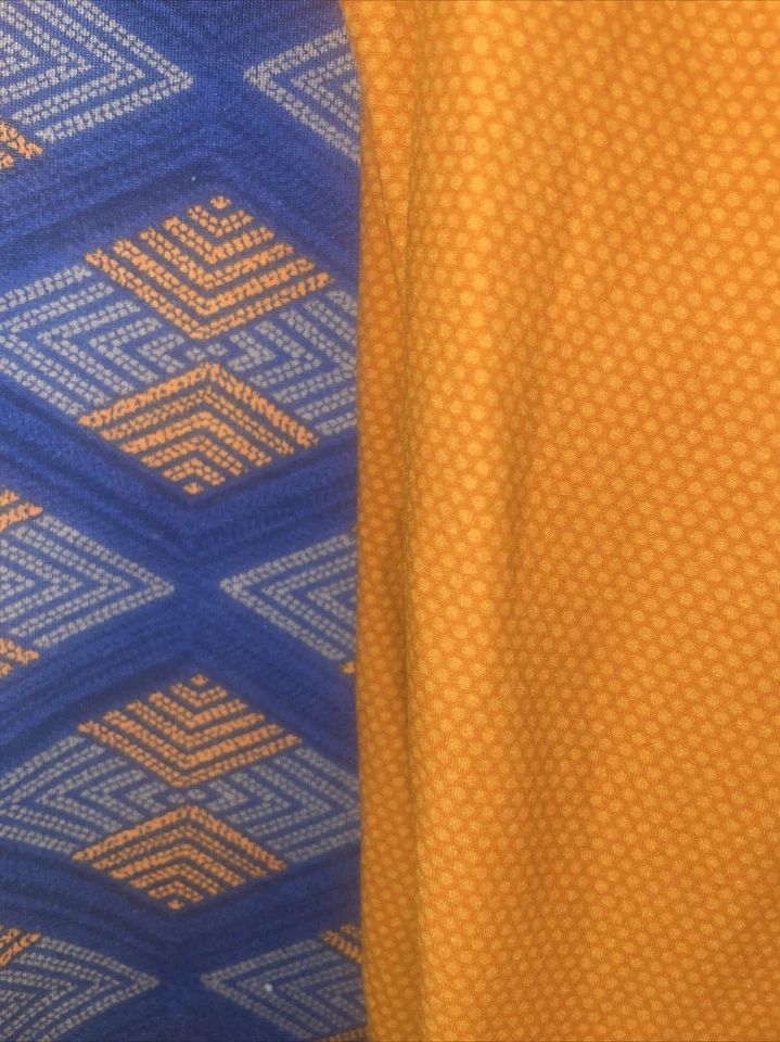 LuLaRoe Outfit L BLUE Top & TC Leggings Aztec Design Super Cute! - Image 2 of 4