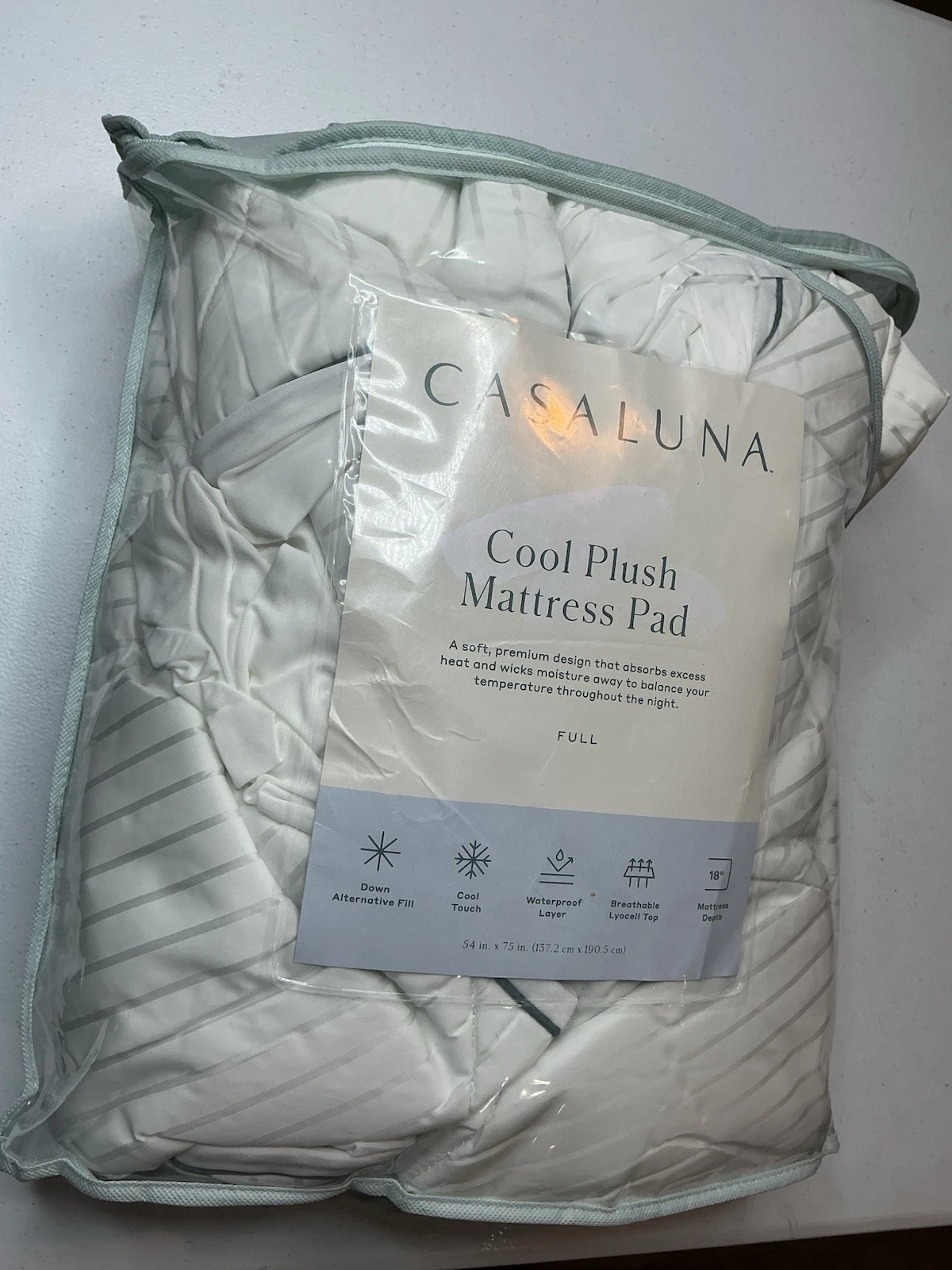 Casaluna Mattress Pad Full Waterproof Moisture-Wicking Cooling, Full