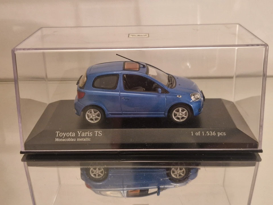 Toyota Yaris TS 2001 Blue With 1:43 Minichamps EXTREMELY RARE!! - Image 3 of 4