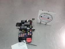 2005-07 Ford F250SD 6.0L Interior Cabin Fuse Box Assembly - OEM