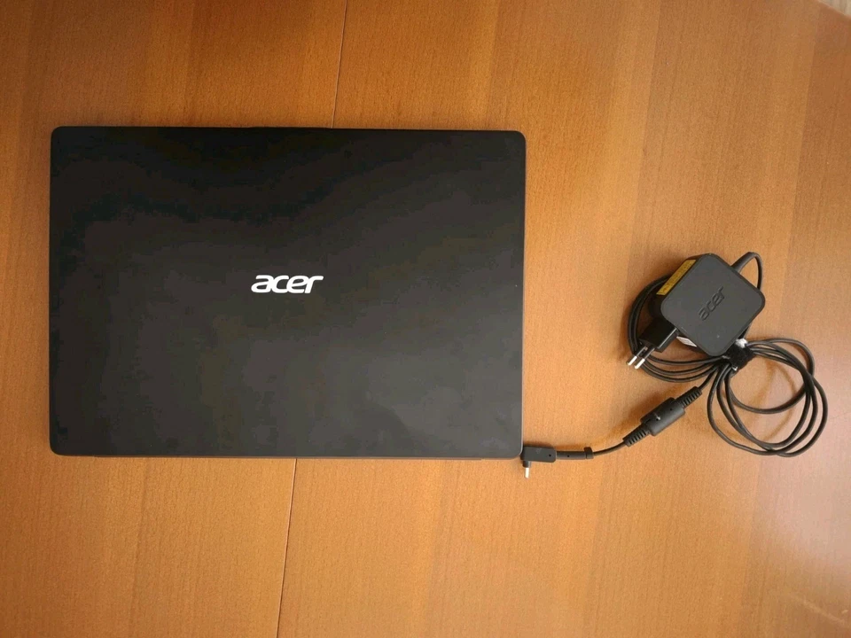 Acer Swift SF114-32 – Lüfterlos & sehr lange Akkuzeit Windows 11 - Bild 3 von 4