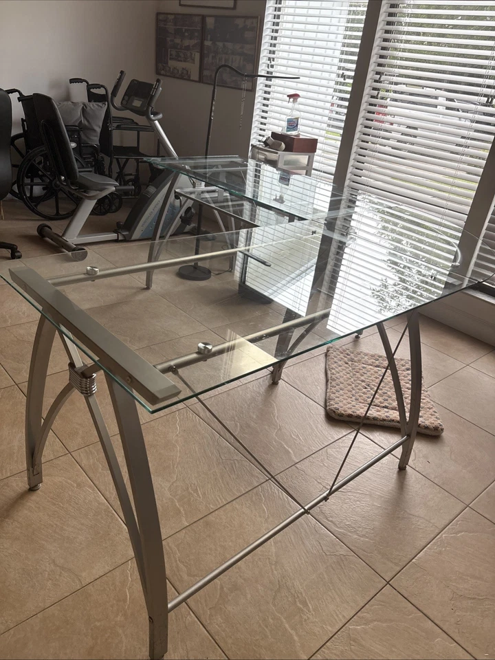 Escritorio en forma de L Hogar Oficina Muebles - Vidrio Templado 30x76x76  Foto 2 de 4