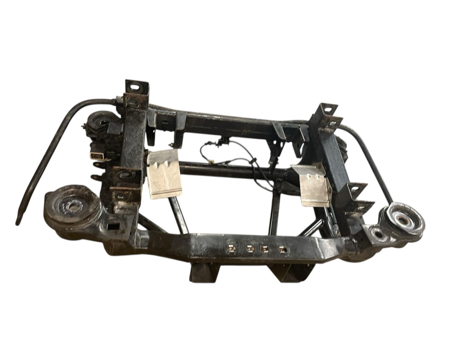 2008-2016 MASERATI GRANTURISMO 4.7L RWD REAR SUBFRAME CROSSMEMBER CRADDLE OEM