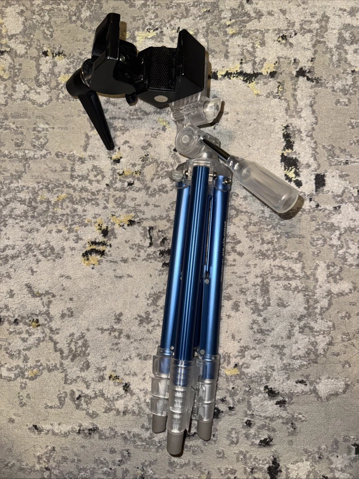 Trípode de fotos/video Digipower para GoPro y cámara vlogging e imágenes Foto 2 de 3