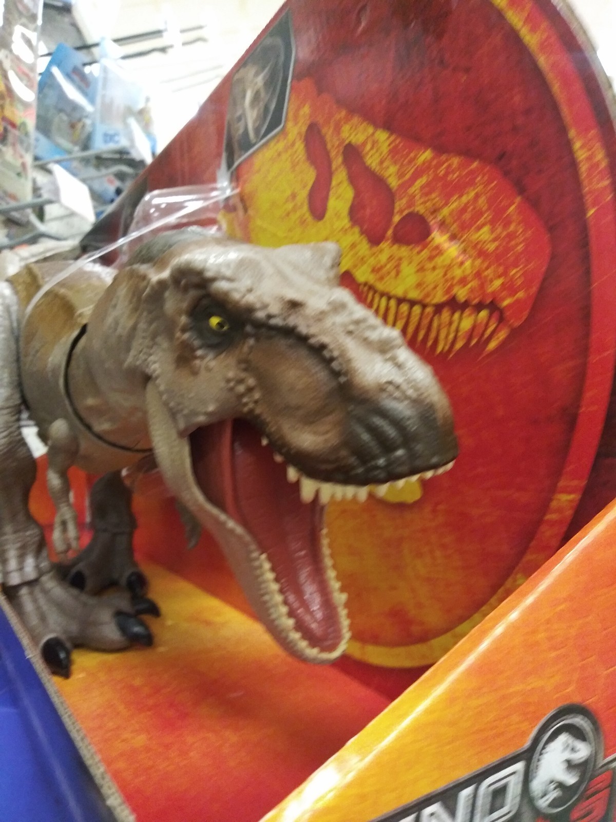 jurassic park thrash and throw