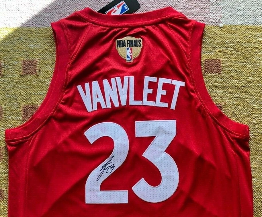 Fred VanVleet Toronto Raptors Signed Autographed Purple #23 Jersey Beckett  Certification at 's Sports Collectibles Store