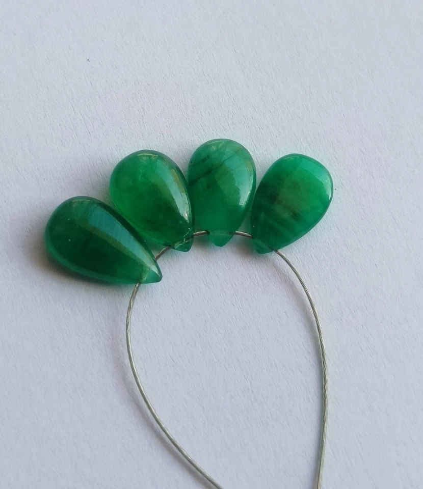 Cuentas Briolette Lágrima Perforadas Esmeralda Brasileña Fina Natural 10.20 CTS/4 piezas Foto 3 de 4