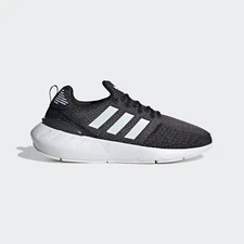 NEW ADIDAS SWIFT RUN SNEAKERS  22  42.5 / 11