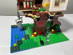 2013 LEGO Creator 3 In 1 Treehouse 31010 INCOMPLETE w/ Extra Pieces Minifigs