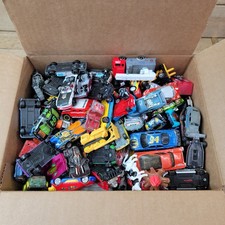 100 Diecast Car Lot Hot Wheels Matchbox Mixed Years Makes Collection