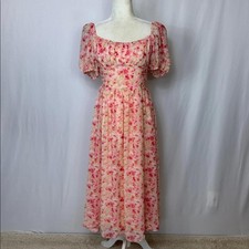 ASTR The Label Puff Sleeve Chiffon Floral Midi Dress Size Medium Red Pink NWOT