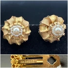 Vintage 1960's MIRIAM HASKELL Gold Tone Leaf Pattern Pearl Clip-on Earrings