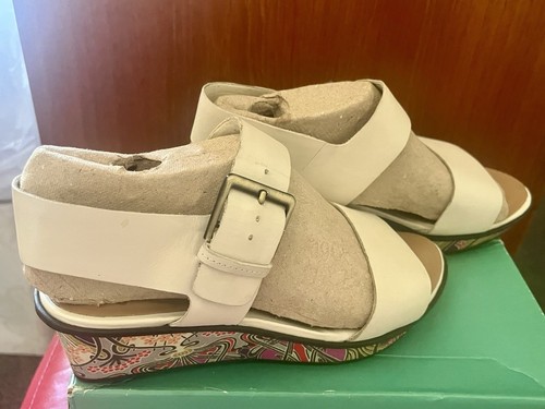 CLARKS WEDGE STRAPPY SANDALS CREAM, Size UK4D - Picture 2 of 12