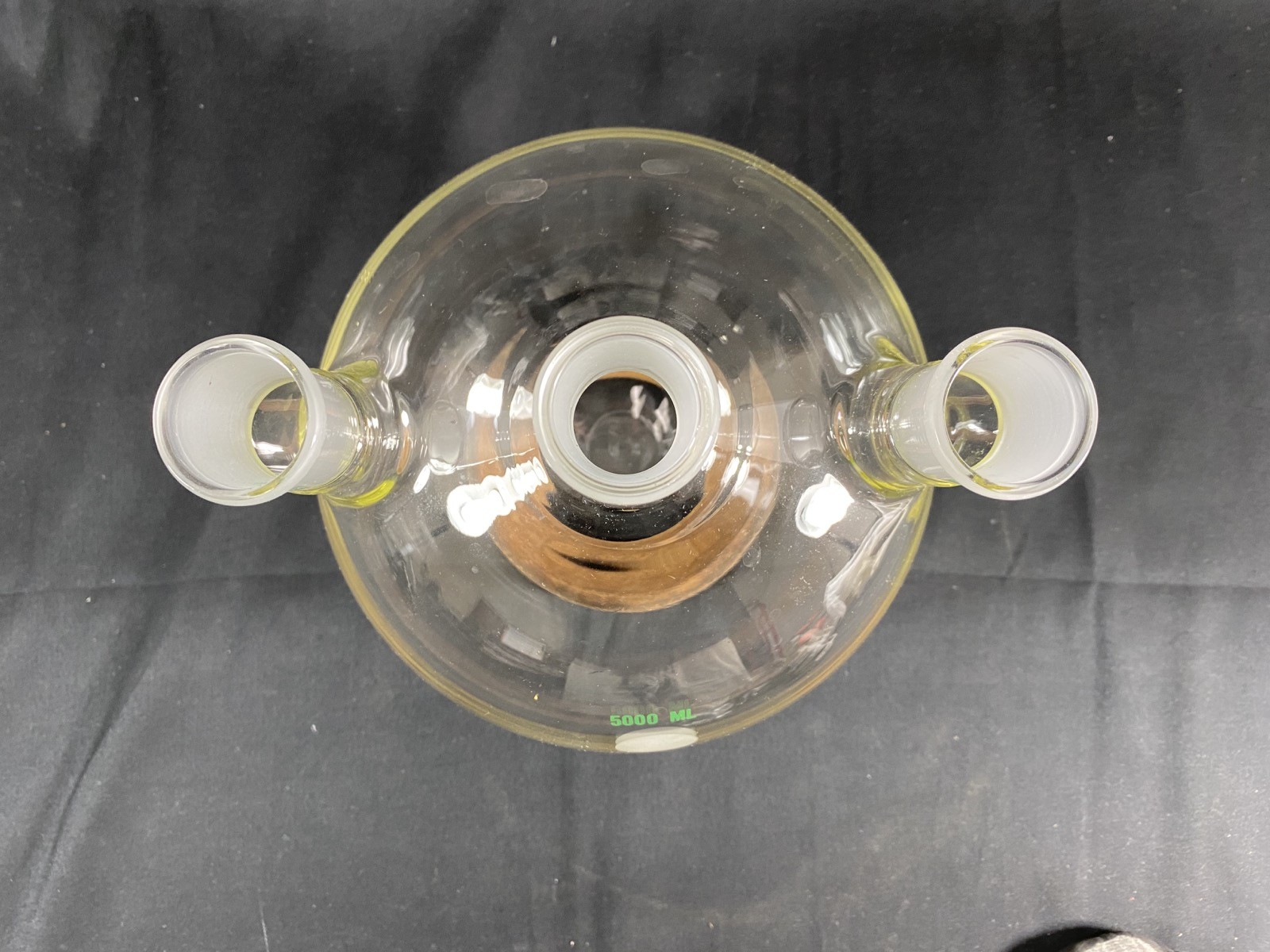 CHEMGLASS 5,000mL Heavy Wall Vertical 3-Neck 29/42 Round Bottom Flask CG-1522-57