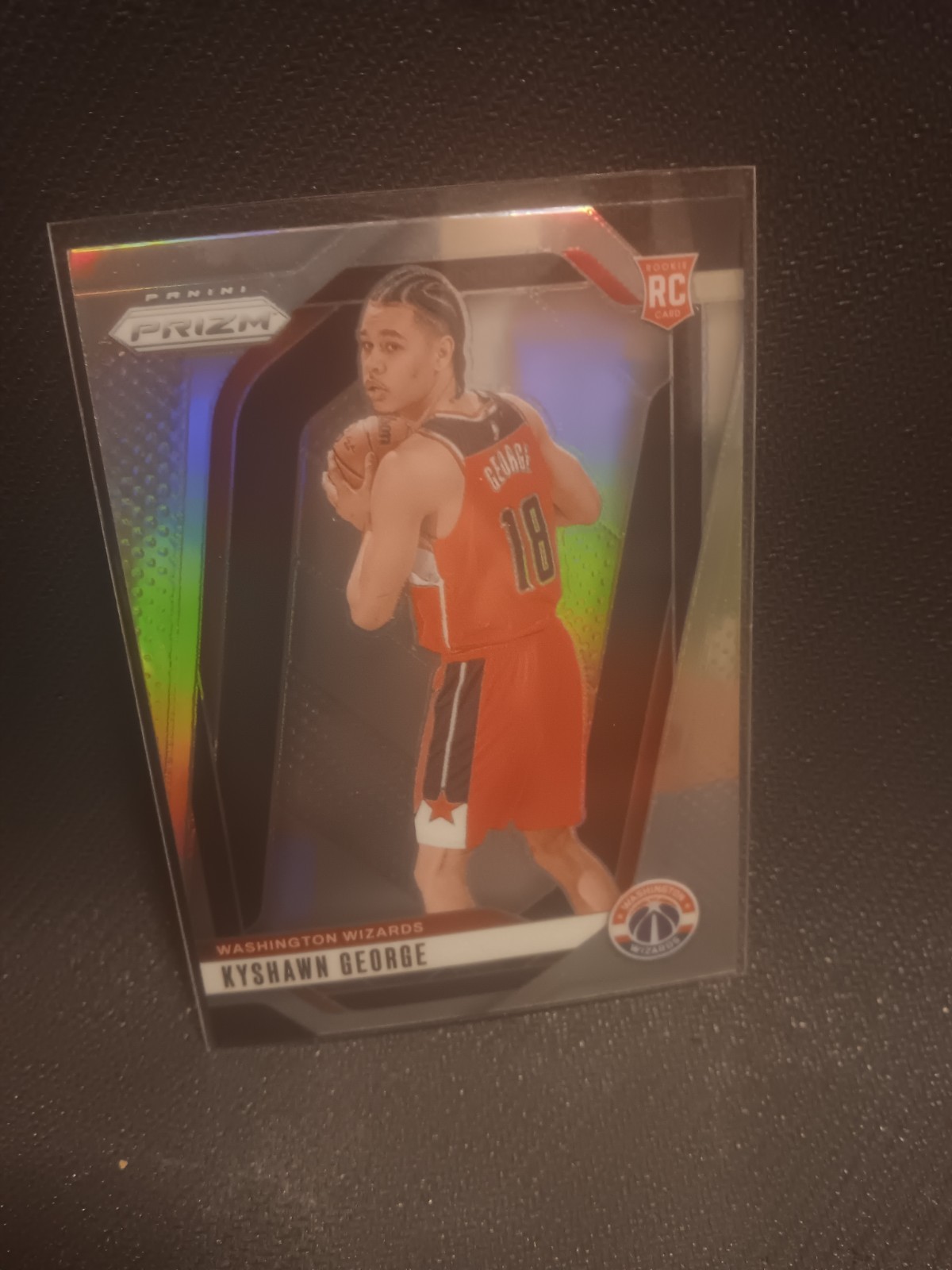 2024-25 Panini Prizm - Kyshawn George #257 Hyper Prizm (RC)