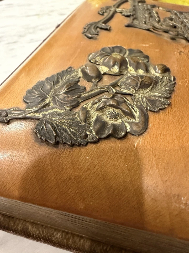 Antique 1800s Wood Cover Photo Album Formal Portraits And Tintypes 43 Photos - Image 2 of 4