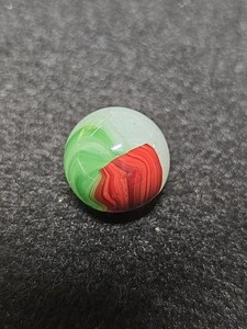 .643 Vintage Akro Oxblood/green  Patch Marble