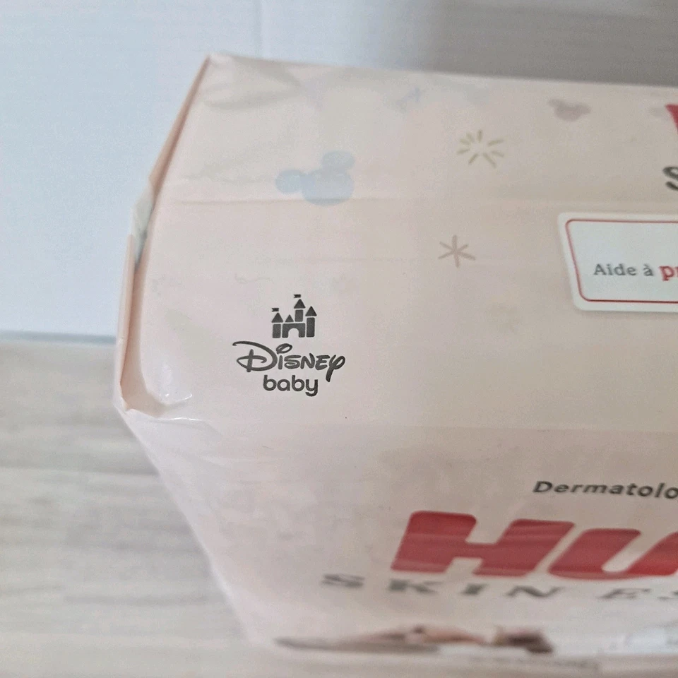 Pañales Huggies Skin Essentials Disney Baby talla 1 se adapta a 8-14 libras 66 unidades Foto 2 de 3