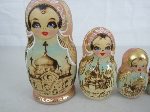 Vintage Mytryoska Russian Nesting Dolls Hand Painted Wood Burnt Design 5 pieces - Picture 2 of 9