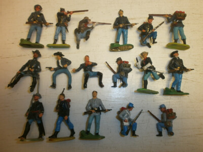 1. Convolute 17 Old Elastolin Plastic Figures Yankee Southerner To 1 5/8in