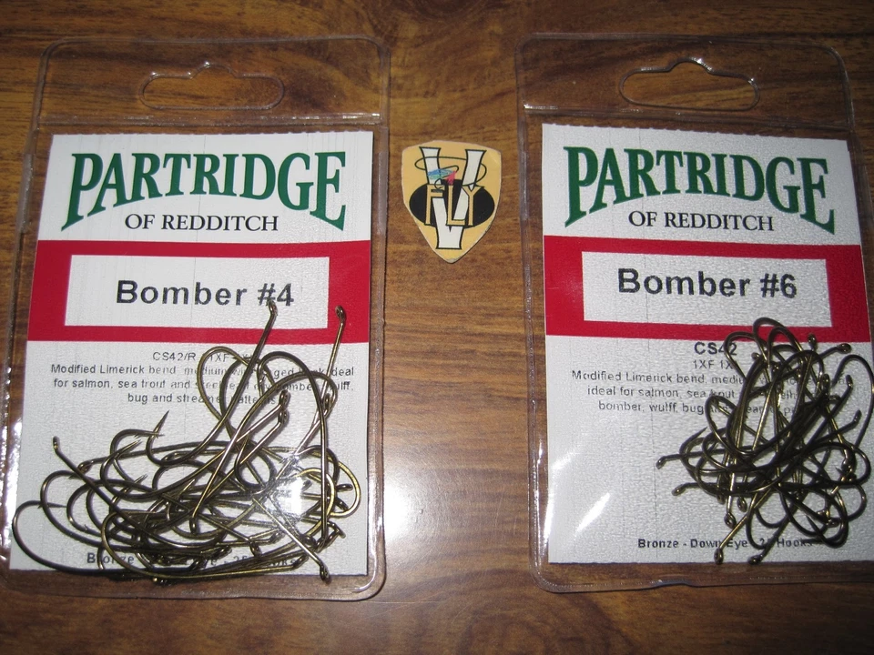 25 Partridge CS42/R Classic Salmon Single Bomber Hooks 5 Size Options  - Image 2 of 4
