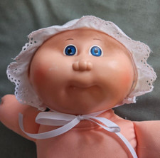 Cabbage Patch Niños Muñeca Prematura Sombrero Gorro con Ojales Encaje Hecho a Mano