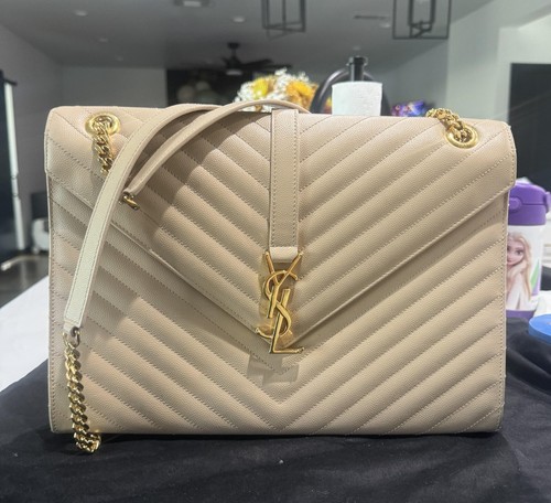 Authentic YSL Loulou Medium in quilted leather envelope bag in nude powder