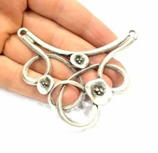Flower Pendant Collar Antique Silver Plated Metal jewelry Accessories