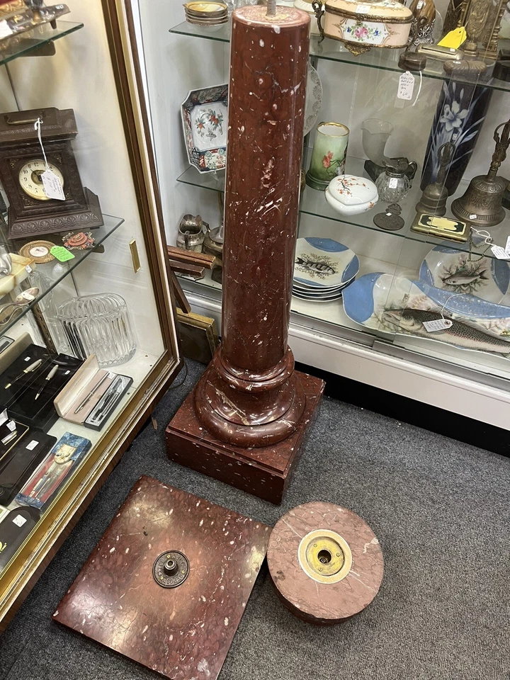 ANTIGUA COLUMNA DE MÁRMOL BRECHA ROJA NEOCLÁSICA ITALIANA Foto 3 de 4