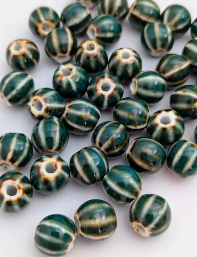 Ceramic Beads, Fancy Glazed, 11mm Round, 4 Colour Choices, Packs Of 10 Beads - Image 4 of 4