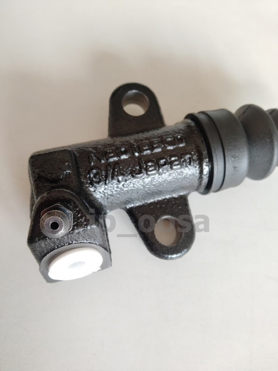 NISSAN GENUINE 300ZX Z32 CLUTCH SLAVE CYLINDER 1990-1996