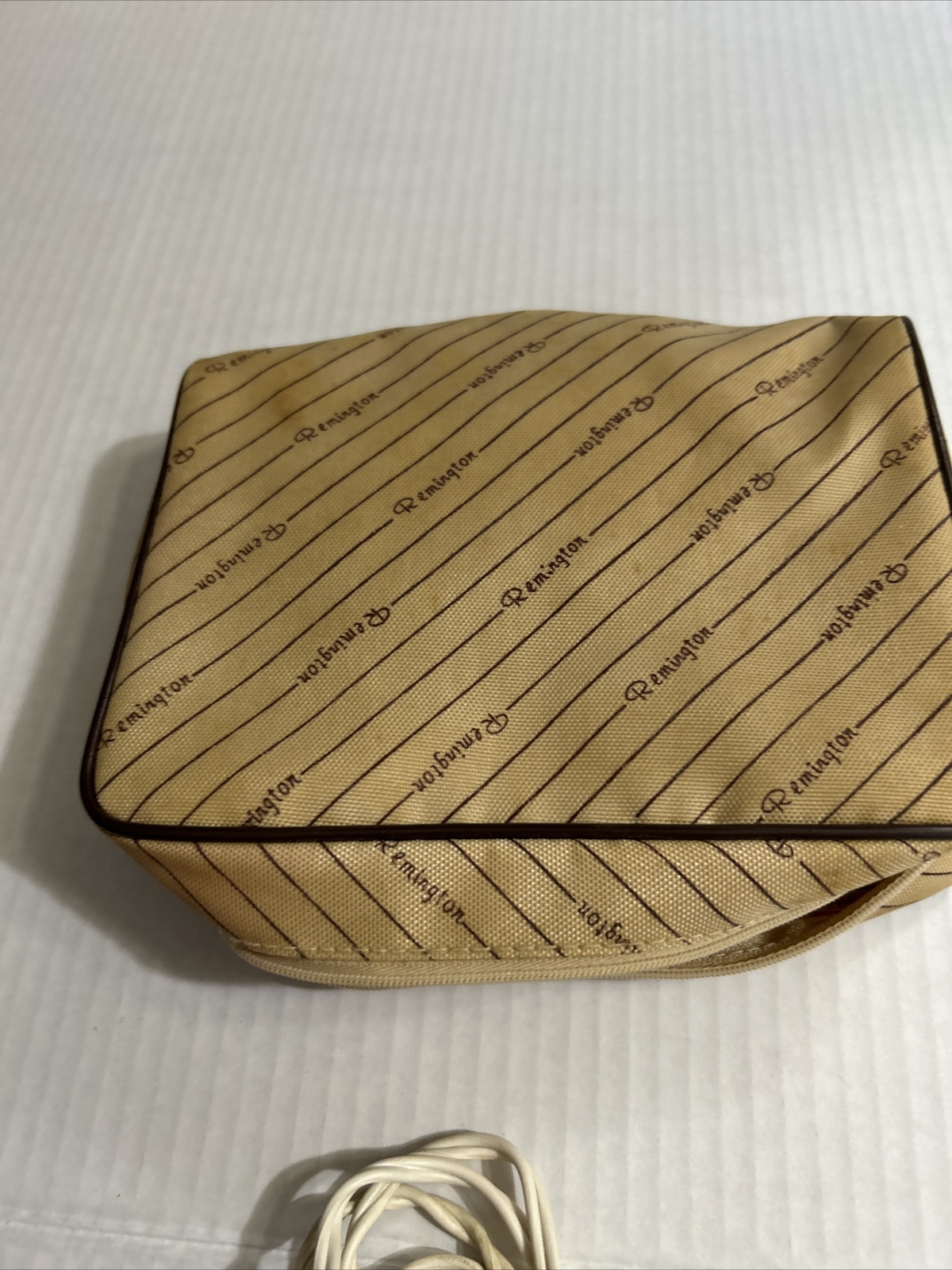 Vintage Lady Remington Razor Electric Shaver Model 6M2L1 Working with