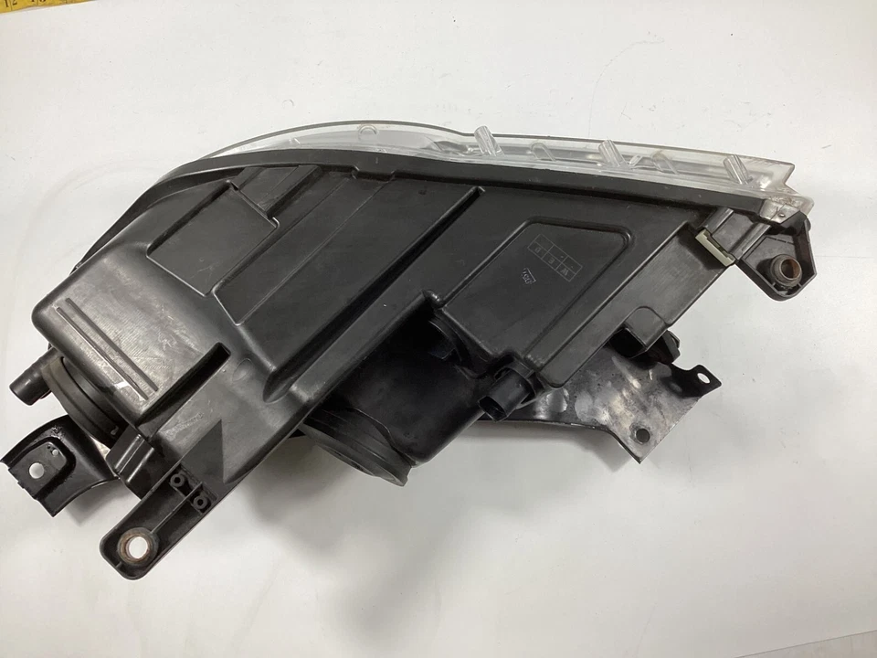 Faro delantero lateral pasajero Volkswagen Tiguan 2009-2011 5N1941032AC OEM. Foto 3 de 4