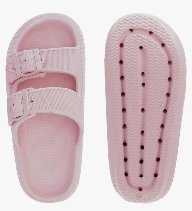 New! Pillow slippers size 7.5