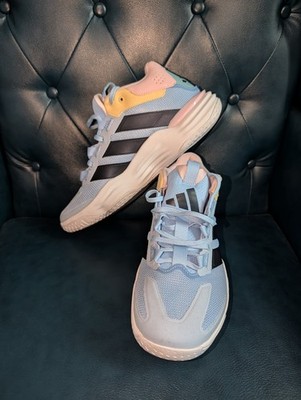 Adidas Women's Court Stabil Volleyball Size 10