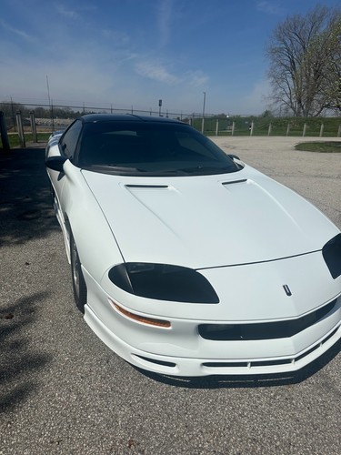 1996 Chevrolet Camaro BASE - Picture 17 of 40