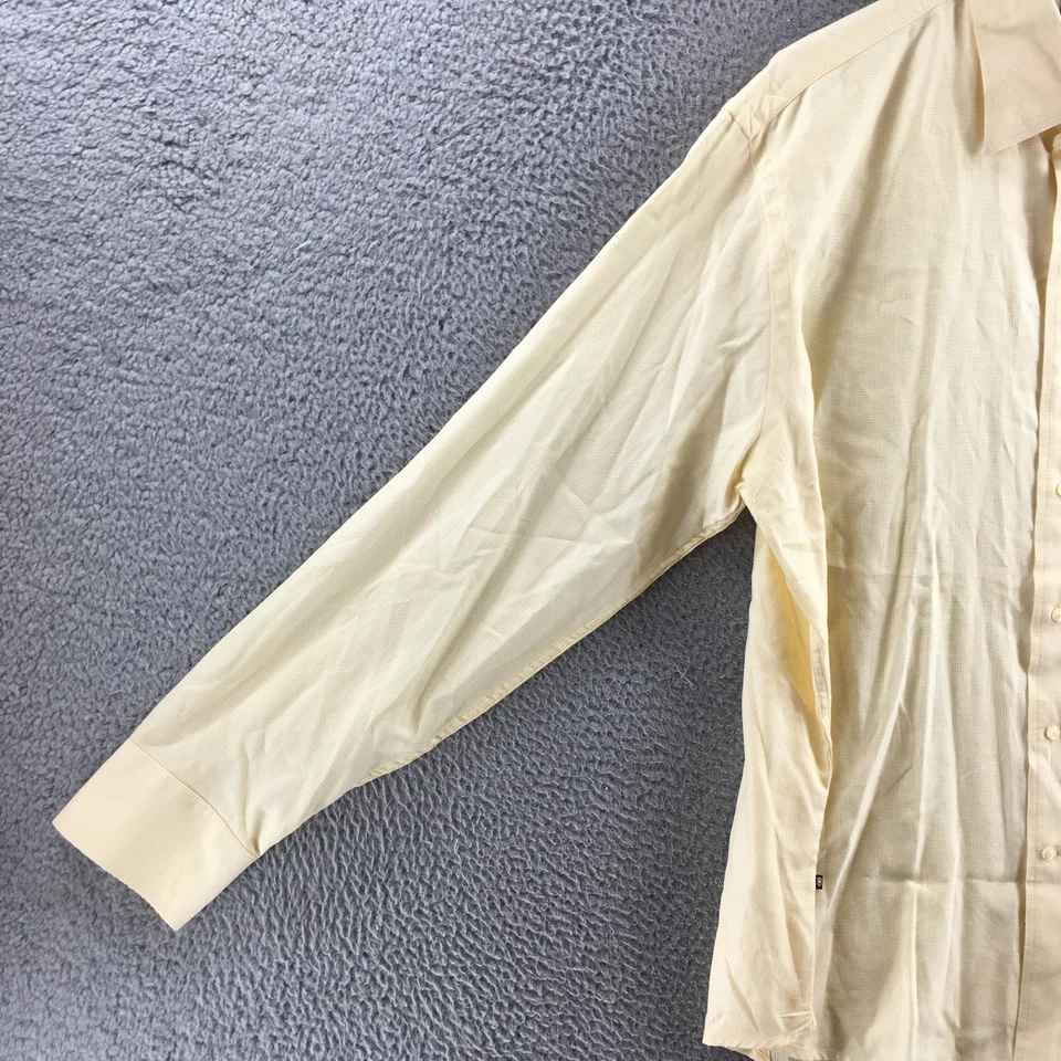 Camisa masculina Victorinox sob medida com botões XXL amarela manga longa colarinho casual - Imagem 4 de 4