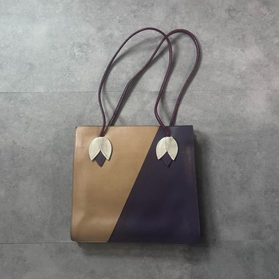 バッグ miumiu archive leather bag brown logo Miumiu Archive Leather Bag Engraved Logo Bag Brown Purple White