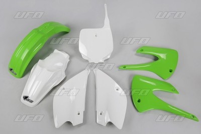 UFO Plastikkit Kawasaki KX85 2001 2013 OEM 2013 Grün/Weiß KA218E999