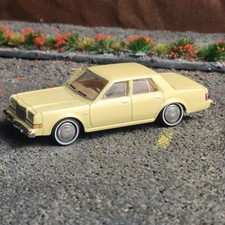 2020 Greenlight 1981 Dodge Diplomat Diecast Car Yellow 1:64