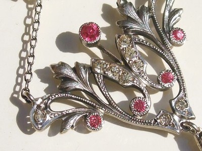 Pendentif Ancien Argent Début 1900 – Collier Chaîne Argent 45,5 Cm – Strass Blanc & Rose