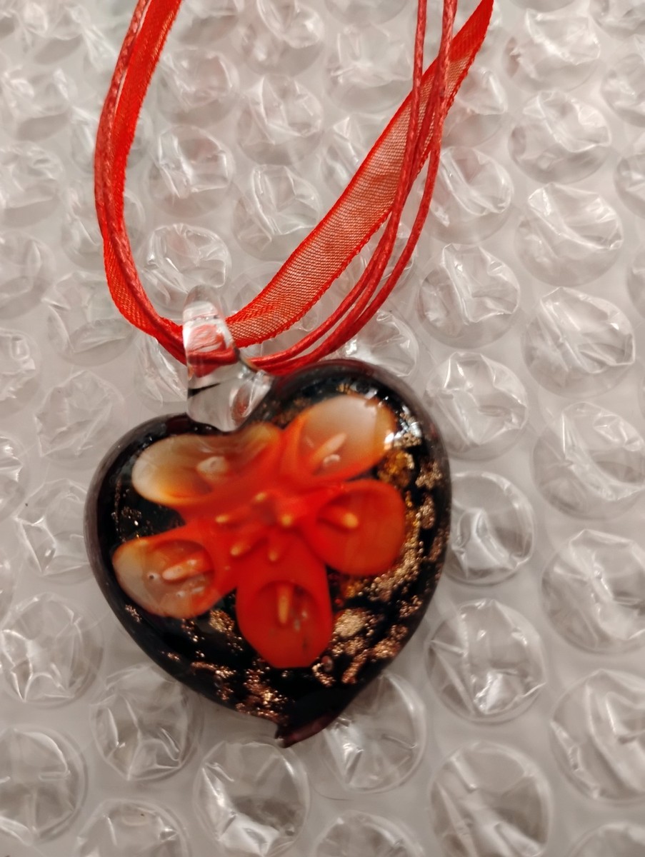 Hand Blown Murano Style Glass,Reds.Flower Pendant Necklace Heart Shape.7