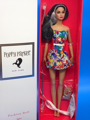 POPPY PARKER ISLAND TIME FASHION DOLL LIMITED EDITION NRFB - NEW INTEGRITY TOYS