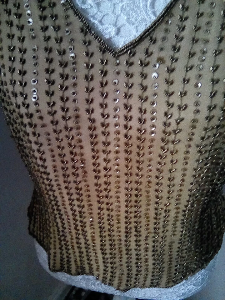 Viyella Pure Silk Green Sequinned  Formal Sleeveless Top . Sz8. Vintage - Image 2 of 4