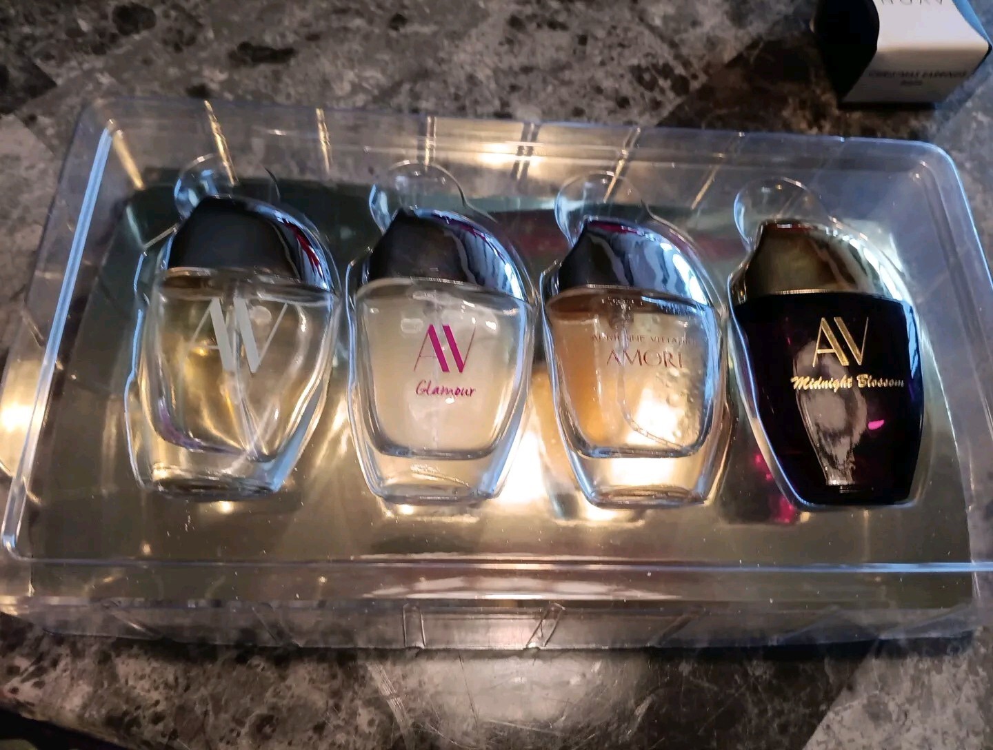 Adrienne Vittadini AV 5oz Women's Eau de Parfum In Orig Box Rare | eBay