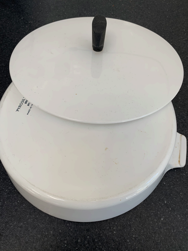 Corning/Pyrosil Ware 8 1/2” Skillet/Oven-to-Tableware Retro Style USA - Picture 3 of 3