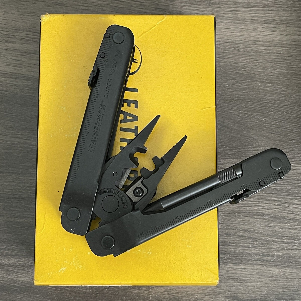Leatherman Super Tool 300 EOD classic vintage box Leatherman Super