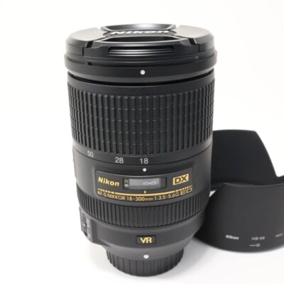 Near Mint Nikon AF-S DX NIKKOR 18-300mm F/3.5-5.6 G ED VR