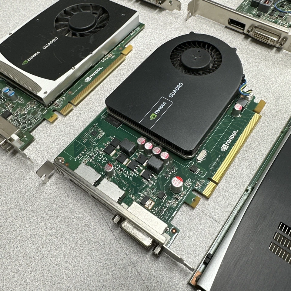 Lot of 6 NVIDIA Quadro Graphics Cards 2000, 2000D, K600, FX 1800 - Image 4 of 4