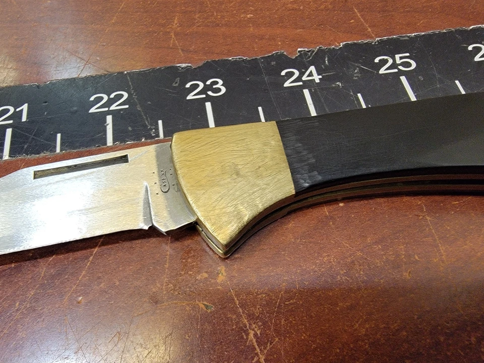 Navaja de bolsillo Case XX USA 58L SS plegable con cierre trasero con estuche de cuero. Foto 2 de 4